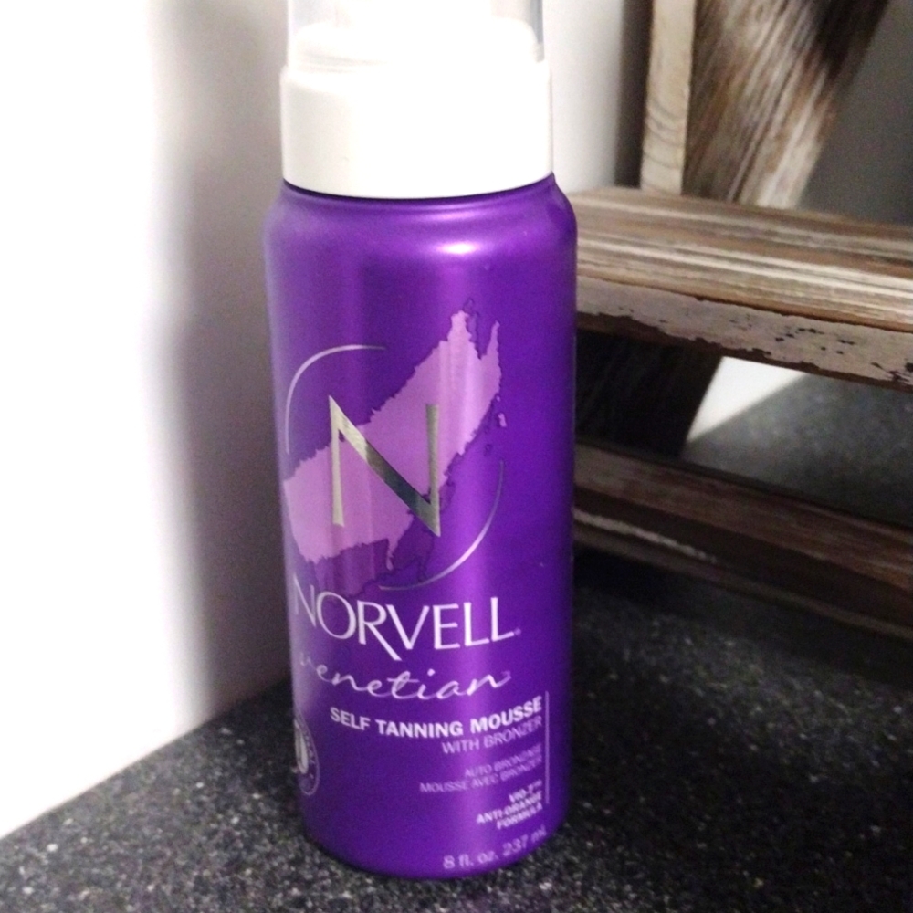 New Norvelle Self tanning mousse with bronzer. Get 20% off if you bundle!